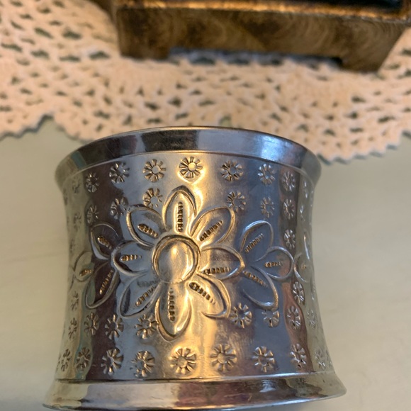 Bracelets to dress up your summer outfit! - Picture 4 of 10